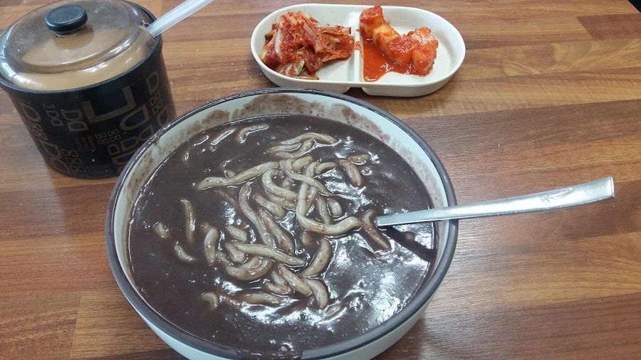 Honggane Mandu Kalguksu