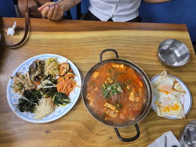 Yeongdo Signless Shop