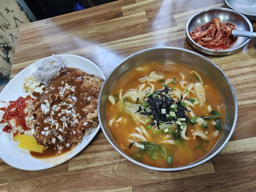 Jang Kalguksu Bossam