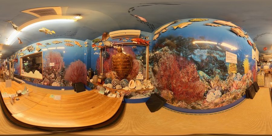 魚屋直営食堂 魚まる