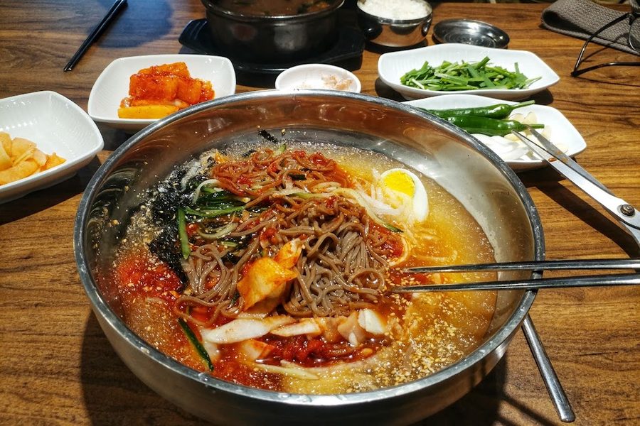 Choegojip Myeongga Dwaeji Gukbap, Makguksu