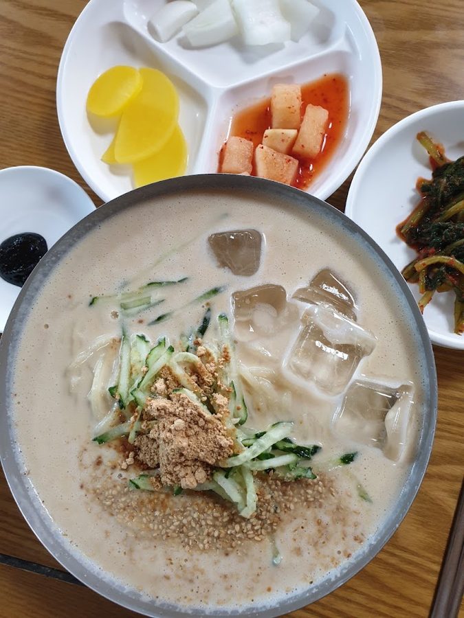 Sinyongsan Dakhanmari