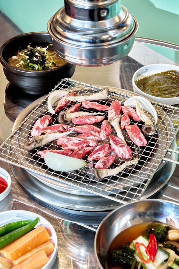 Meongteongguri Komjangeo Makchang Gurogu Sillim Branch