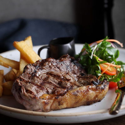 Streats Bar & Bistro Khaosan