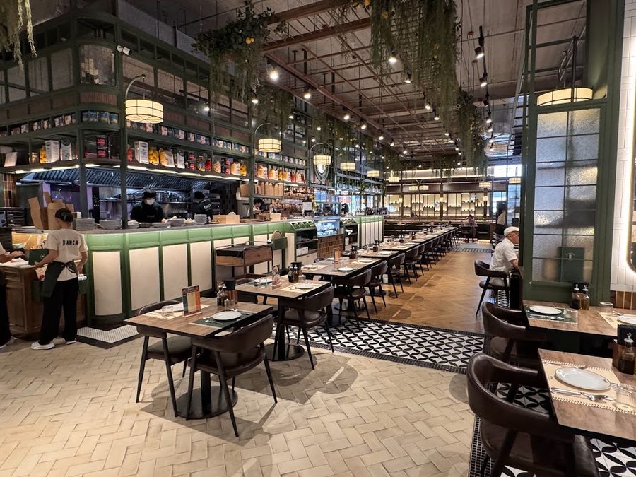 Bianca Italian Restaurant (Emsphere)