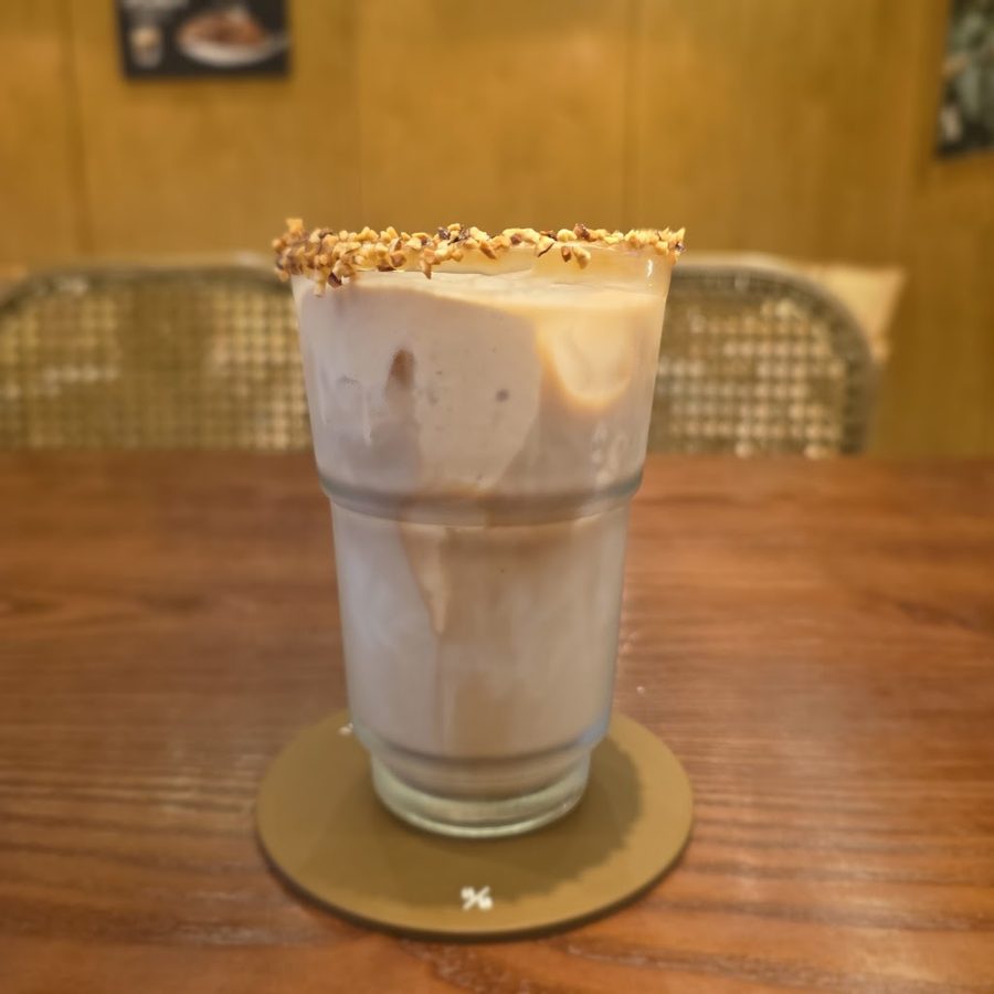 Ten Percent Coffee Songjeong Blue Castle Branch