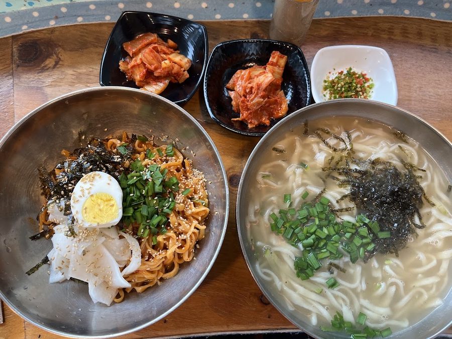 Sarangbang Sonkalguksu