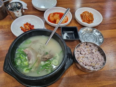 申家牛頭湯飯