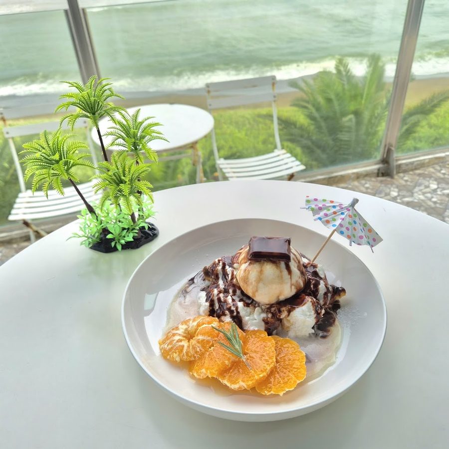 Hawaiian Beach Cafe