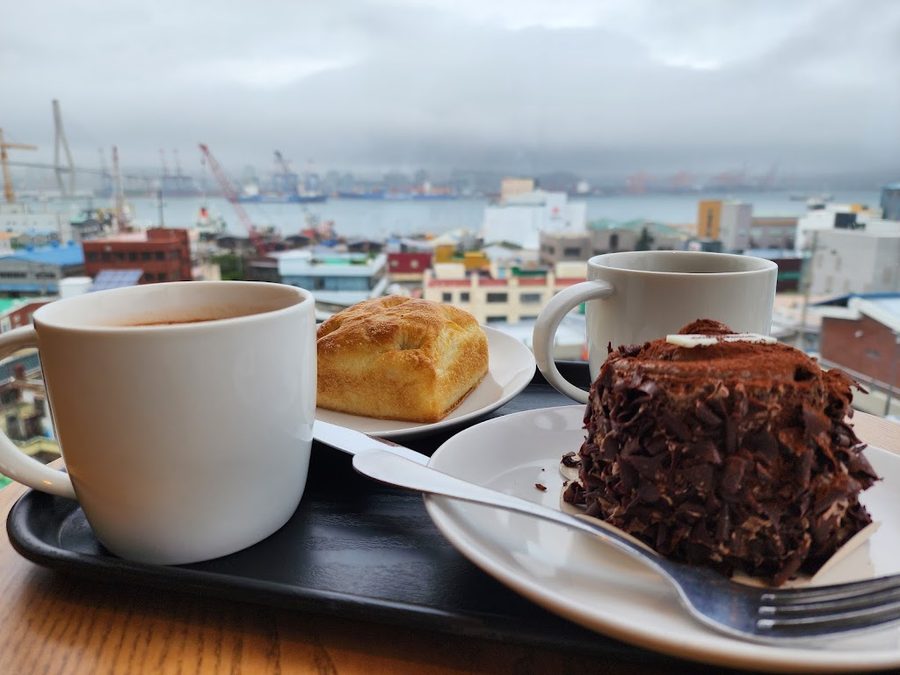 Starbucks, Yeongdo Cheonghak DT