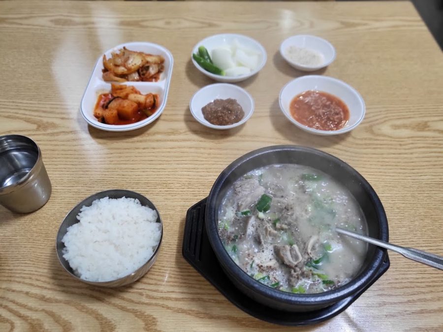 Mukdong Wang Sundae