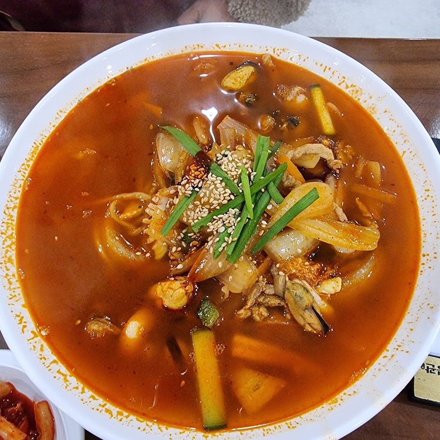 Jjamppong Gwan Busan Suyeong Branch