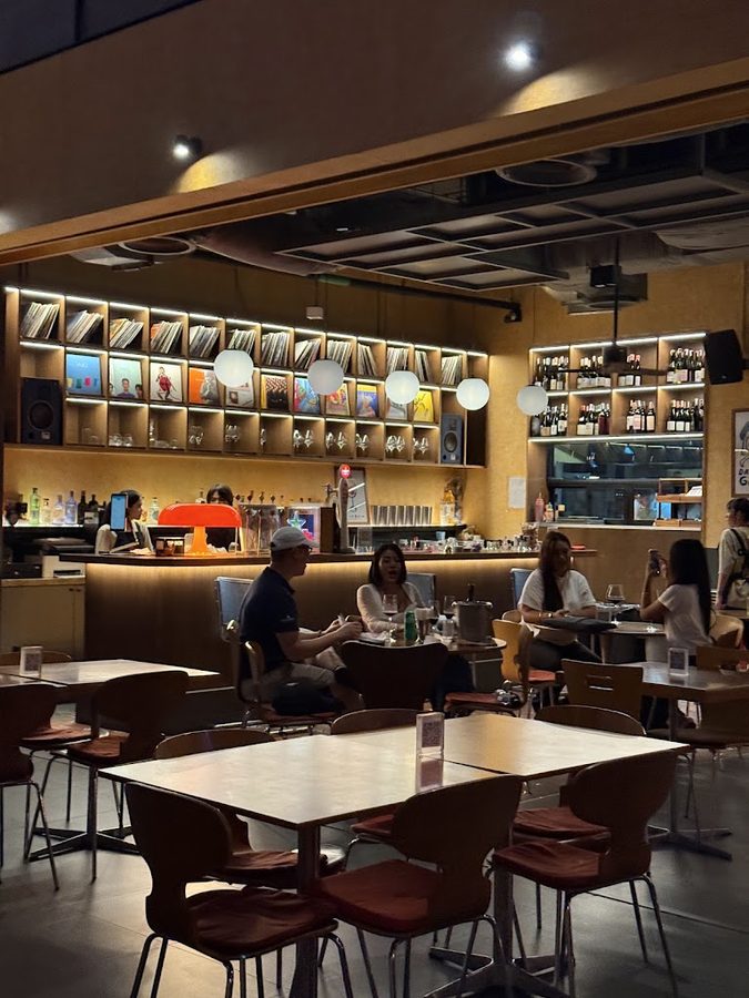 Vinyl & Wine Bangkok