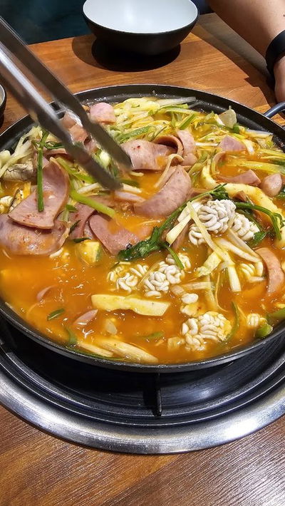 The 加 部隊鍋