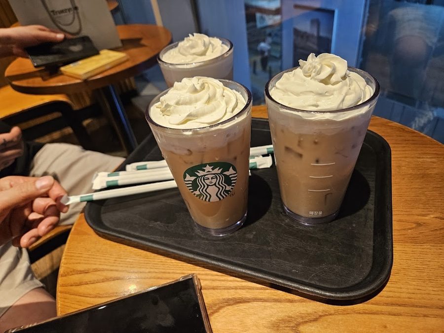 Starbucks Sadang Station