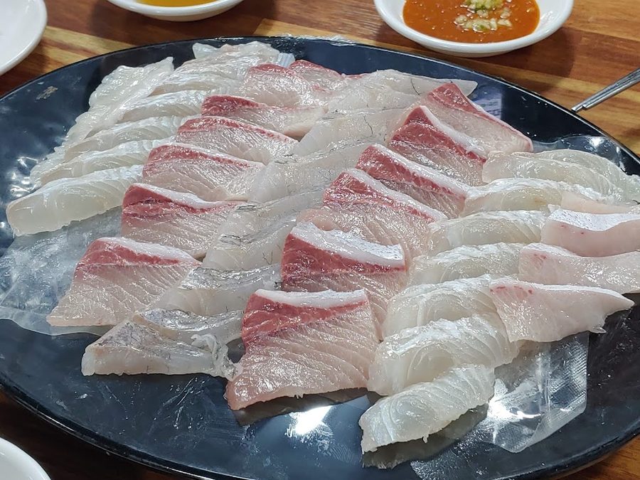 Daedongwon Hoe Market