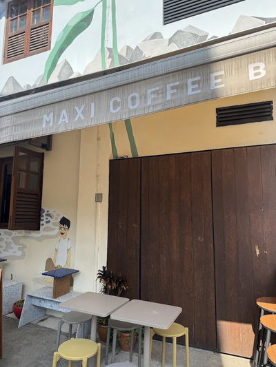 Maxi Coffee Bar