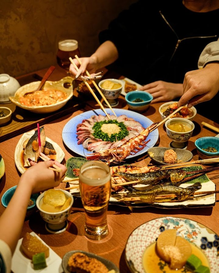 Anata-to-Hakata Nagoya Ekimae