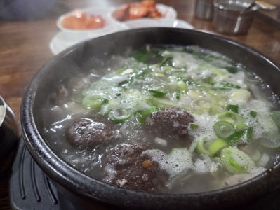 토속순대국