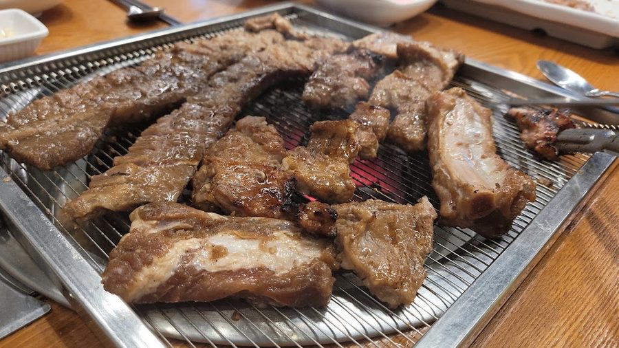 화화 돼지왕갈비 문현점