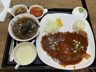 イツトンカツ