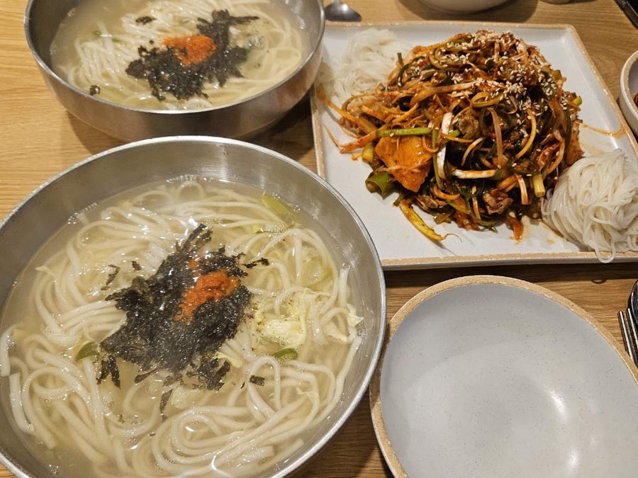Chungmu Kalguksu