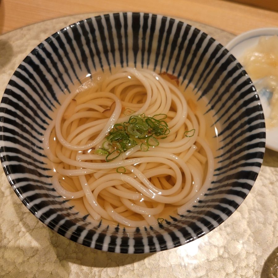 Dargyu Sushi
