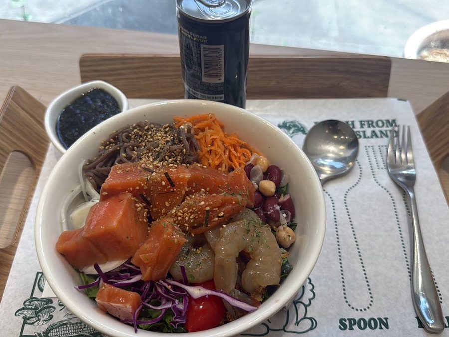 Green Boys Salad & Poke Sinsa Branch
