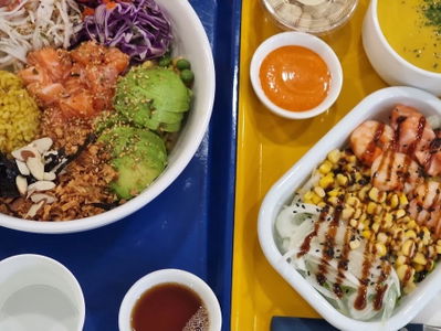 Poke all day ポケ&サラダ 木洞店
