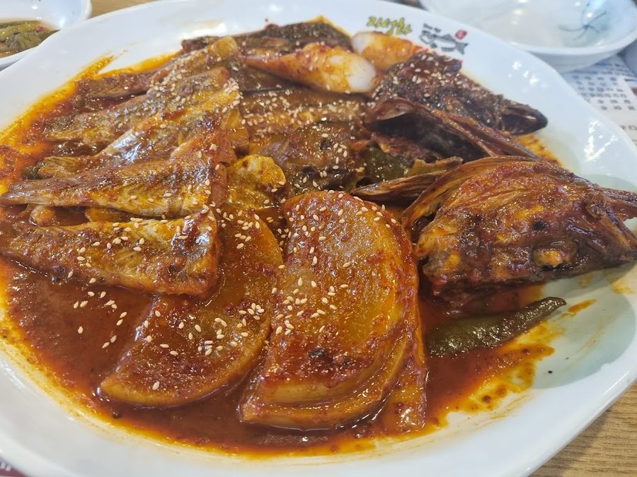 自性化美食店 鱈魚湯 江東岩寺店