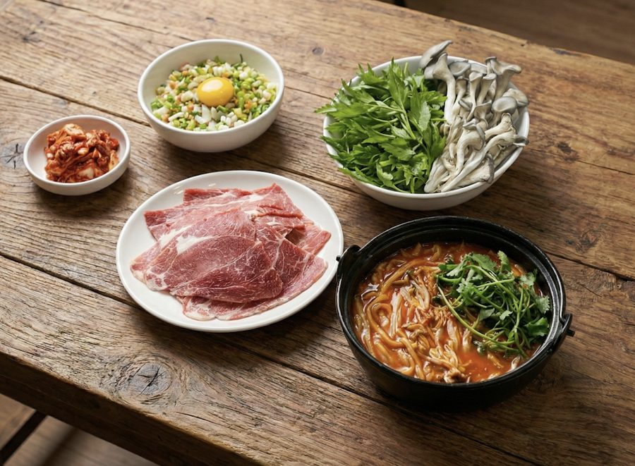 Deungchon Shabu Kalguksu Boramae Branch