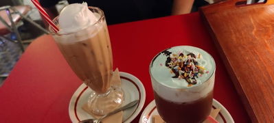 カフェアカシクレコード