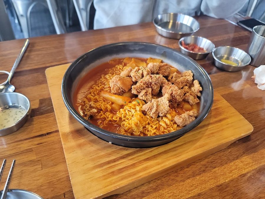 빨봉분식충장로점