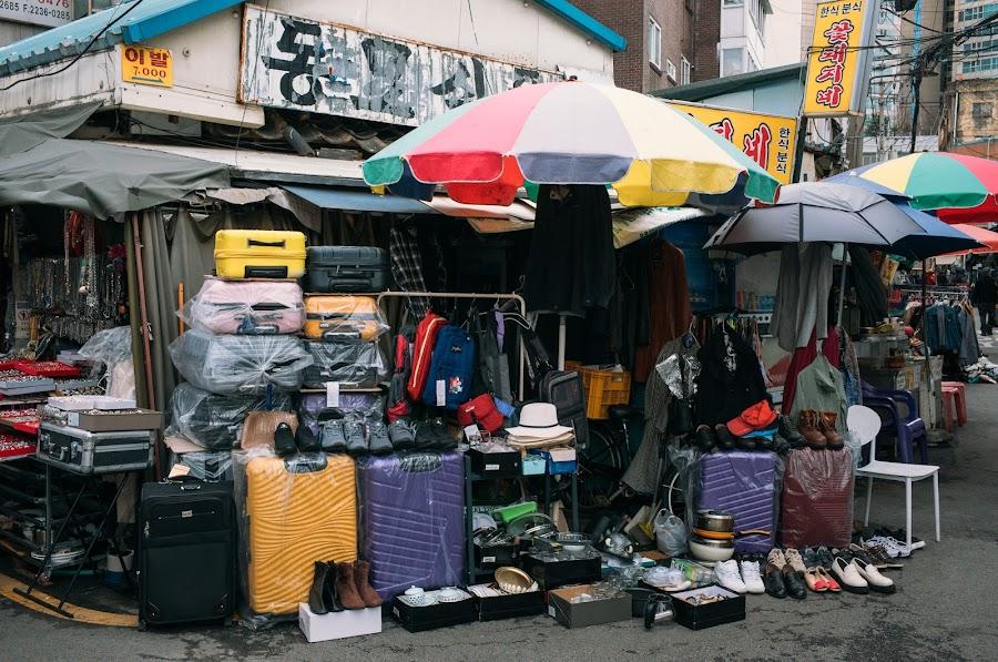Dongmyo Flea Market