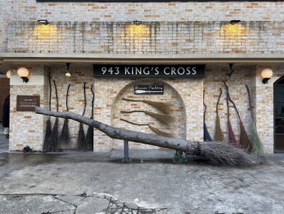 943 King's Cross