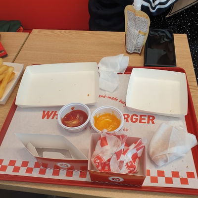 What The Burger Yangyang Branch