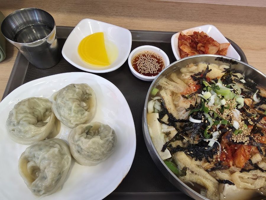Jangmonim Myeolchi Guksu