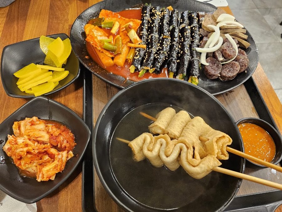 진경순 부대꼬마김밥 부산대본점
