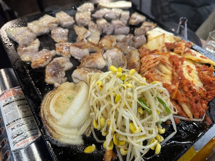Nowon Gol Jeju Heukdwaeji Suraksan Branch