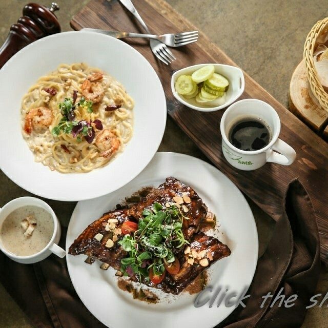 Black Pan Diner