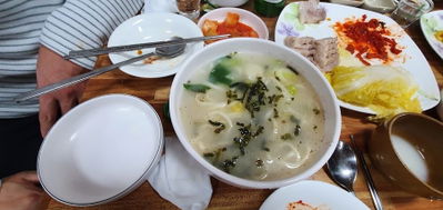 Gomjip Kalguksu