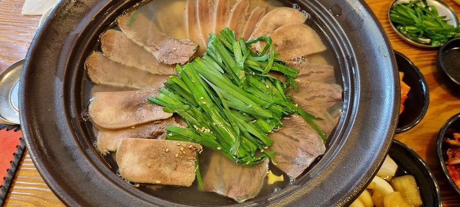 백년육일집