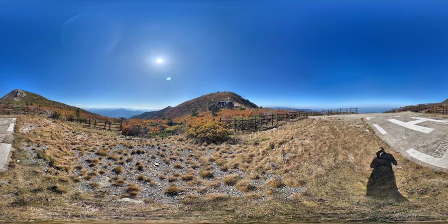 Jungcheong Mountain Shelter