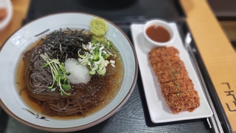 Guksunamu국수나무