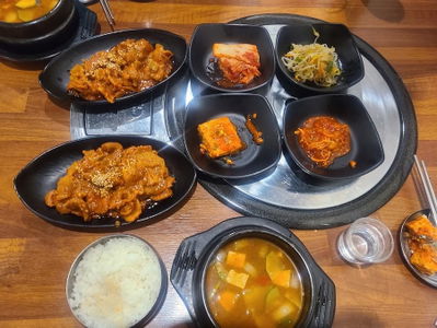Daejangbu Gogi Jip