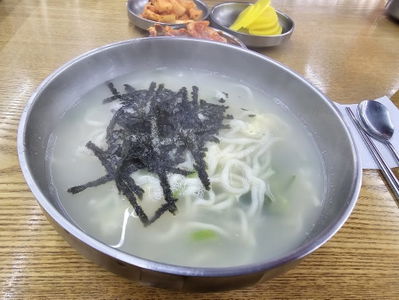 Mat Kalguksu Gwanghui 1st Branch