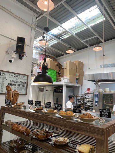Can Tin Bakery