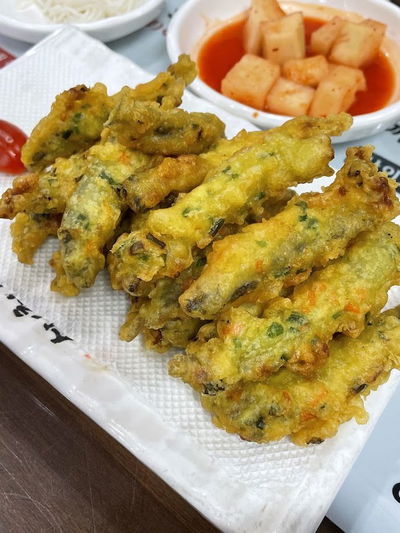 松潭泥鰍湯 清州鳳鳴店