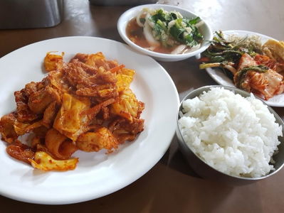 Gobau Sikdang Gisa Sikdang