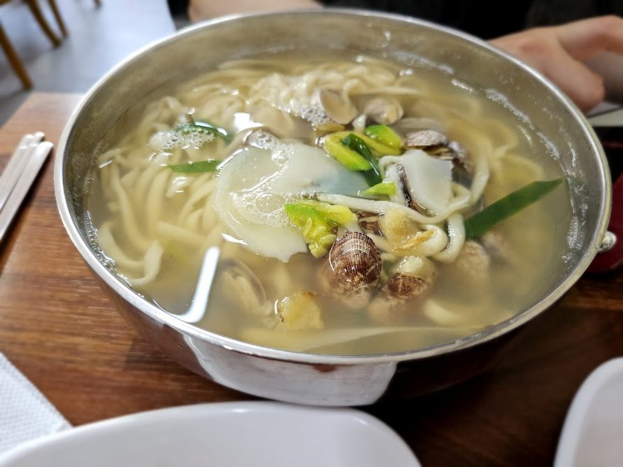 명가손칼국수